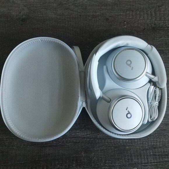 Soundcore Space Q45 wireless active noise cancelling (ANC) headphones - Picture 4 of 7